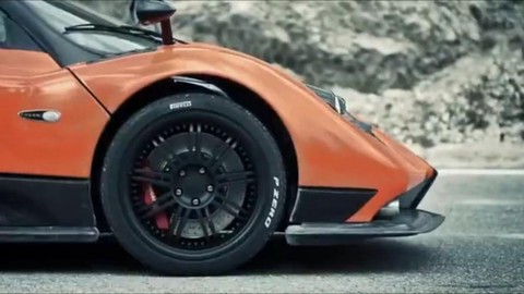 极品飞车14怎么拍照[图1]